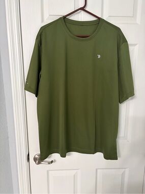 Men's Performance Olive Green Short-Sleeve Shirt